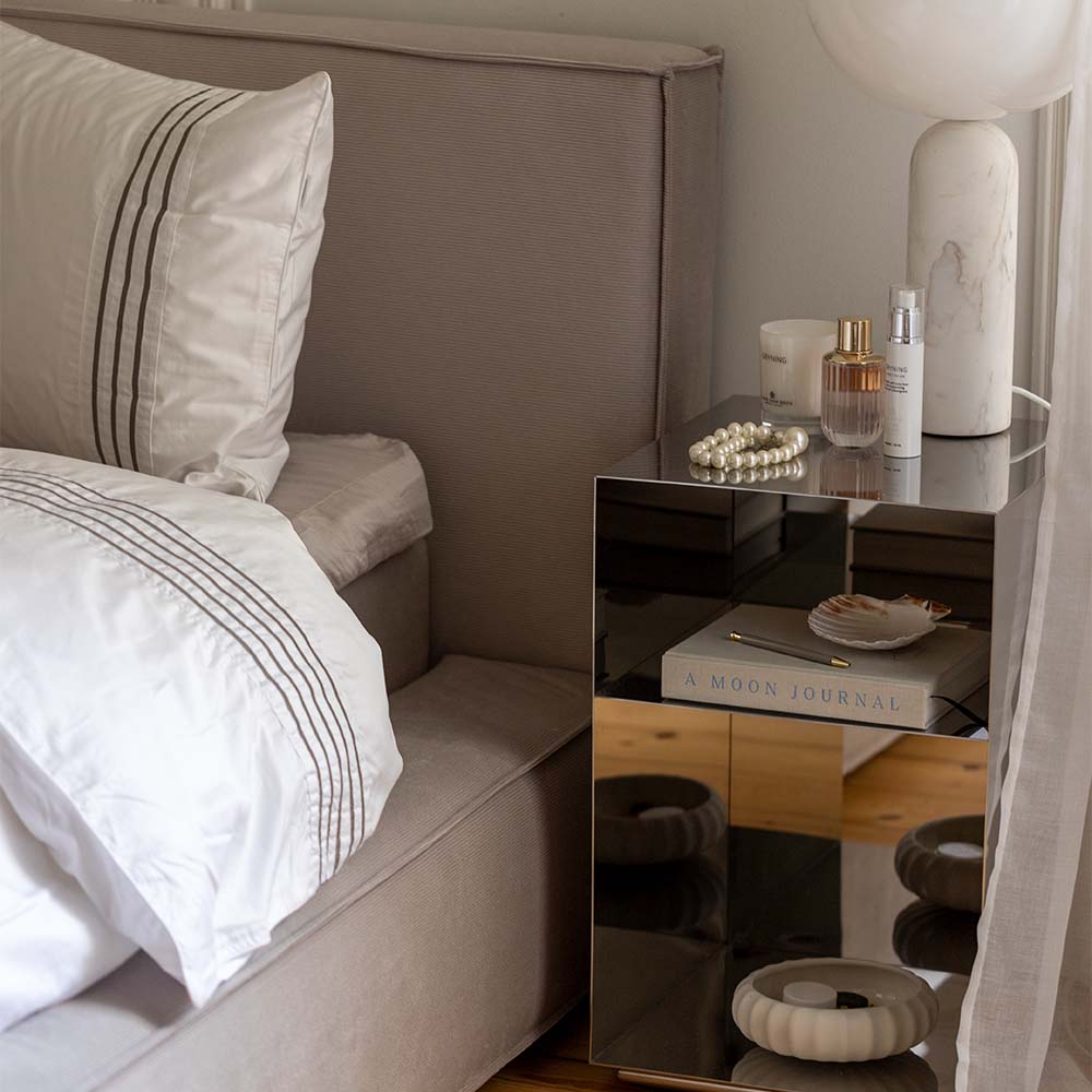 Carpe Diem Beds R&ouml;r&ouml; Stora S&auml;ngram