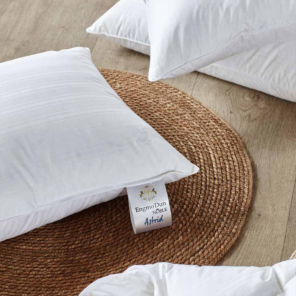 Engmo Dun Astrid Dunkudde Mjuk & H&ouml;g