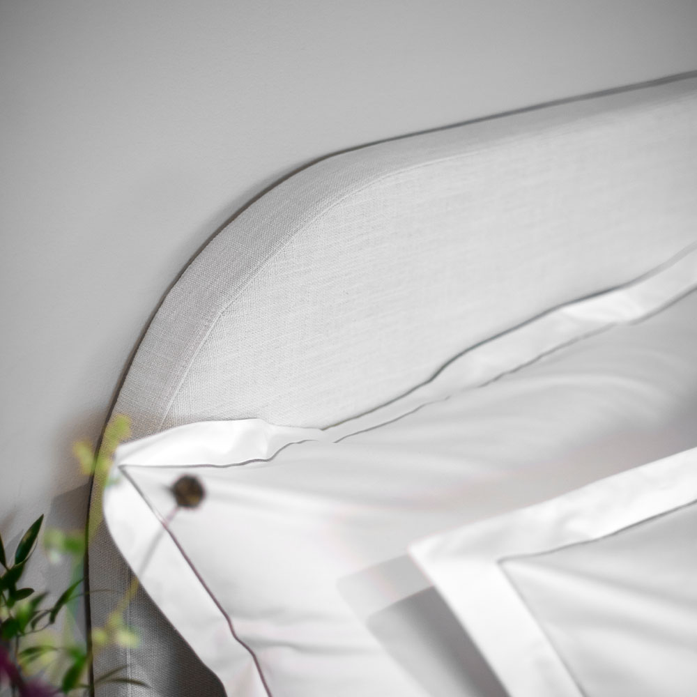 Mille Notti Bianca Linen S&auml;nggavel