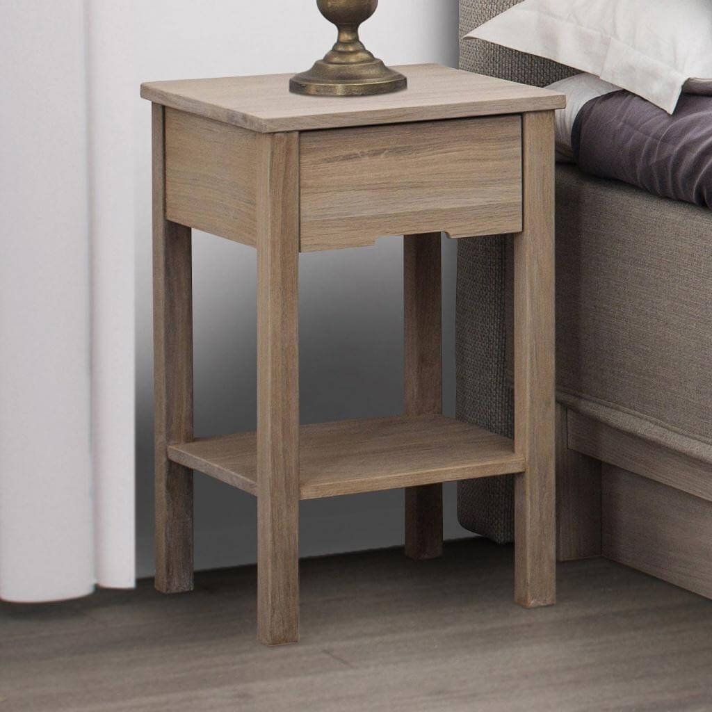 jensen Triangle sängben • 14 cm högt • Finns i olika färger jensen Plania sängbord • Finns i olika färgval • Låda för