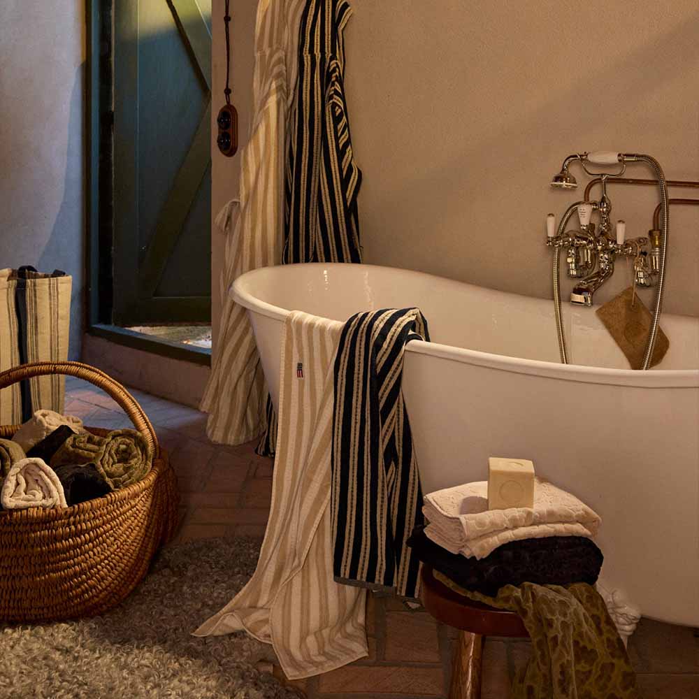 Lexington Velour Jacquard Leaves Handduk