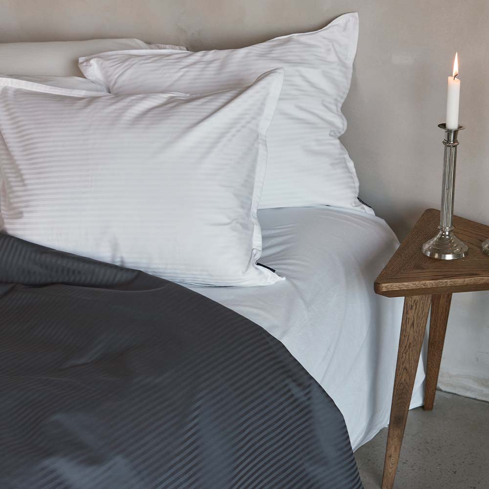 Gripsholm Bambu Randig P&aring;slakanset