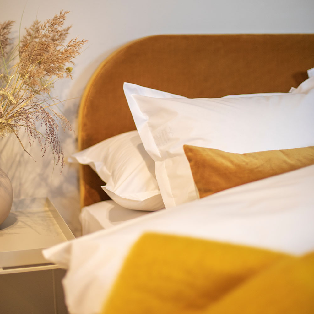 Mille Notti Bianca Sammet S&auml;nggavel