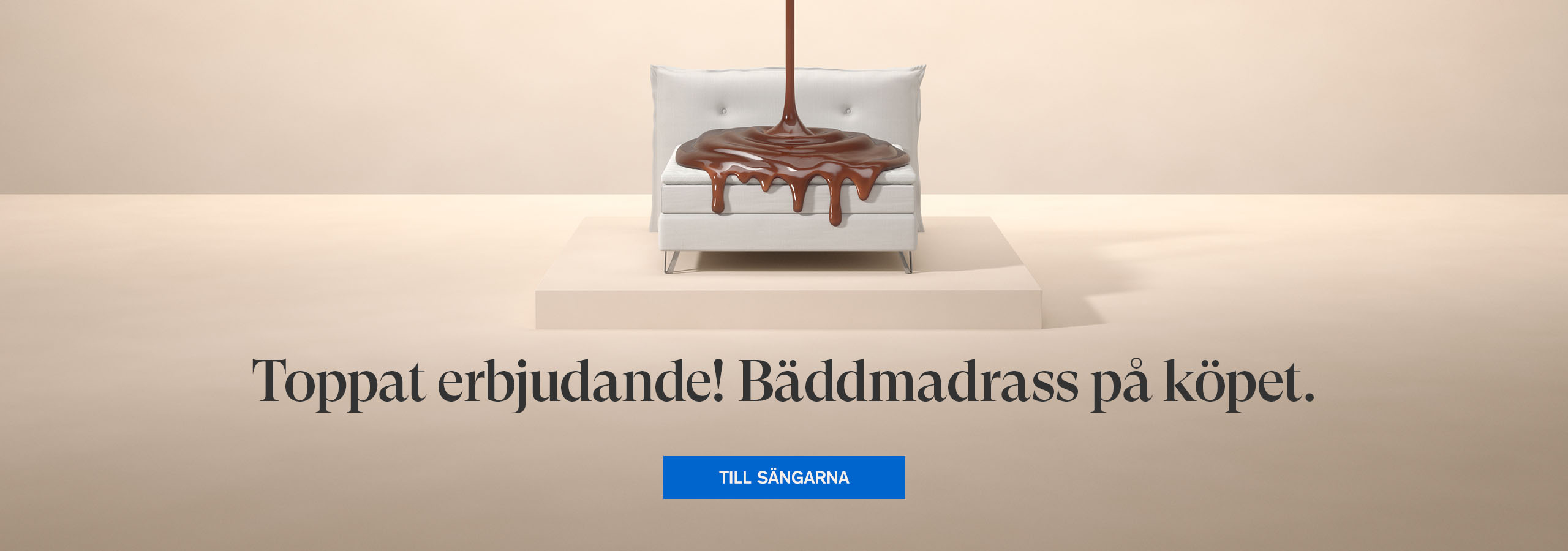 Beige kontinentalsäng med topping med texten - Toppar erbjudande! Bäddmadrass på köpet