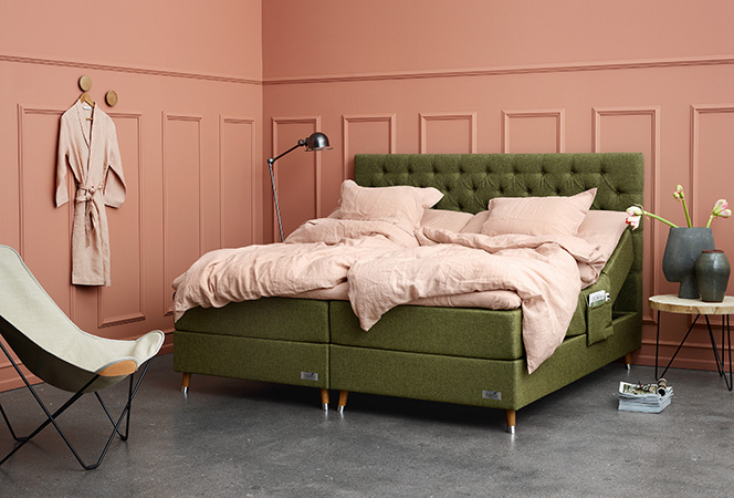 Ekens ställbar säng