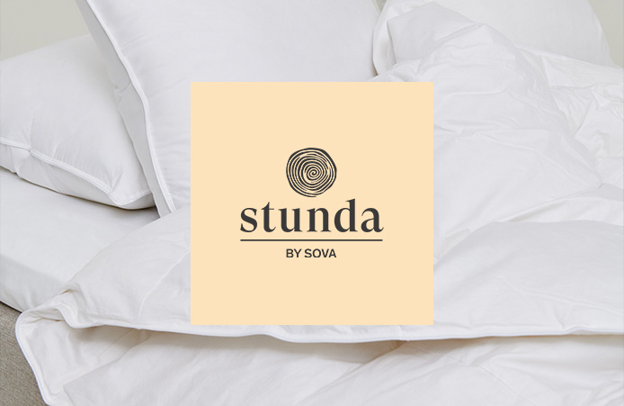 Dunt&auml;cke och dunkuddar med vit ruta med Stunda logga
